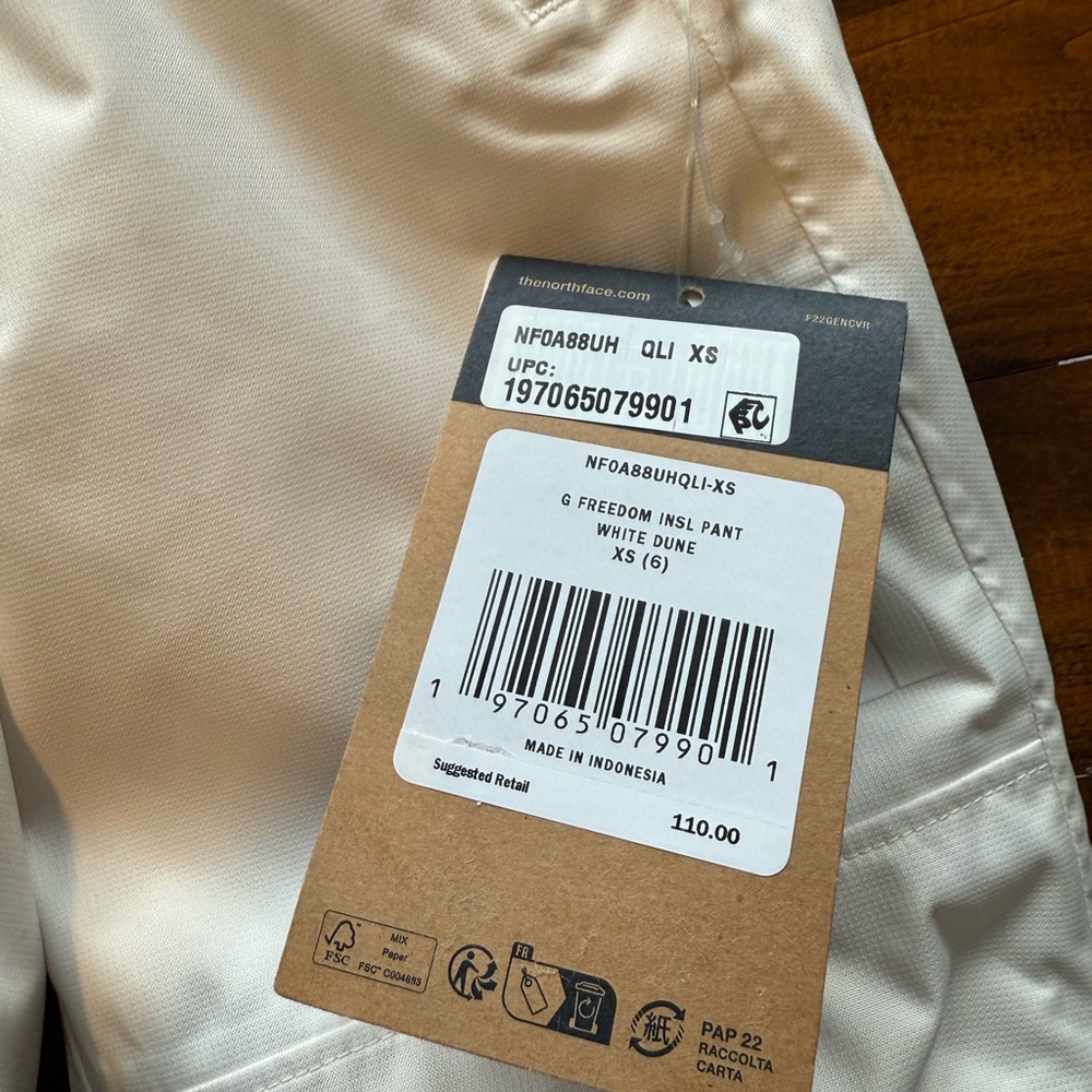 The North Face White Insulated Pants - Picture 3 of 6